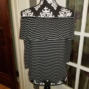 Off-The-Shoulder Cotton top